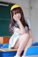 玉兰落尽，再无相逢春